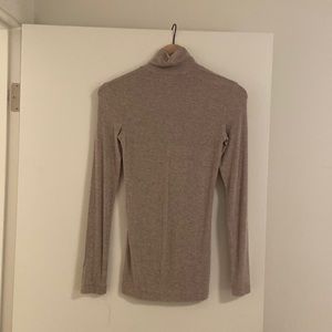 Turtle Neck Lot